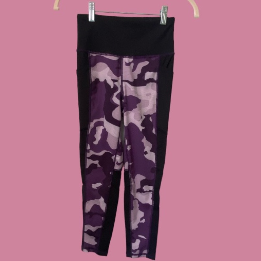 LuLaRoe RISE collection Brave 7/8 leggings, Purple Camo, size XS